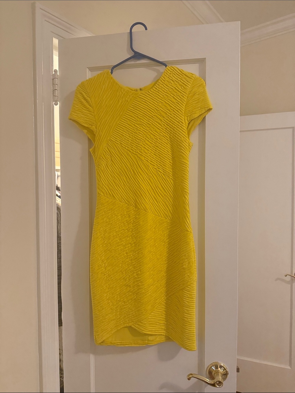 Yellow Textured Short-Sleeve Women's Dress
